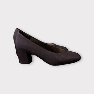 1990s Mootsies Tootsies Leather Square Toe Chunky Heel Pumps Size 8.5 N